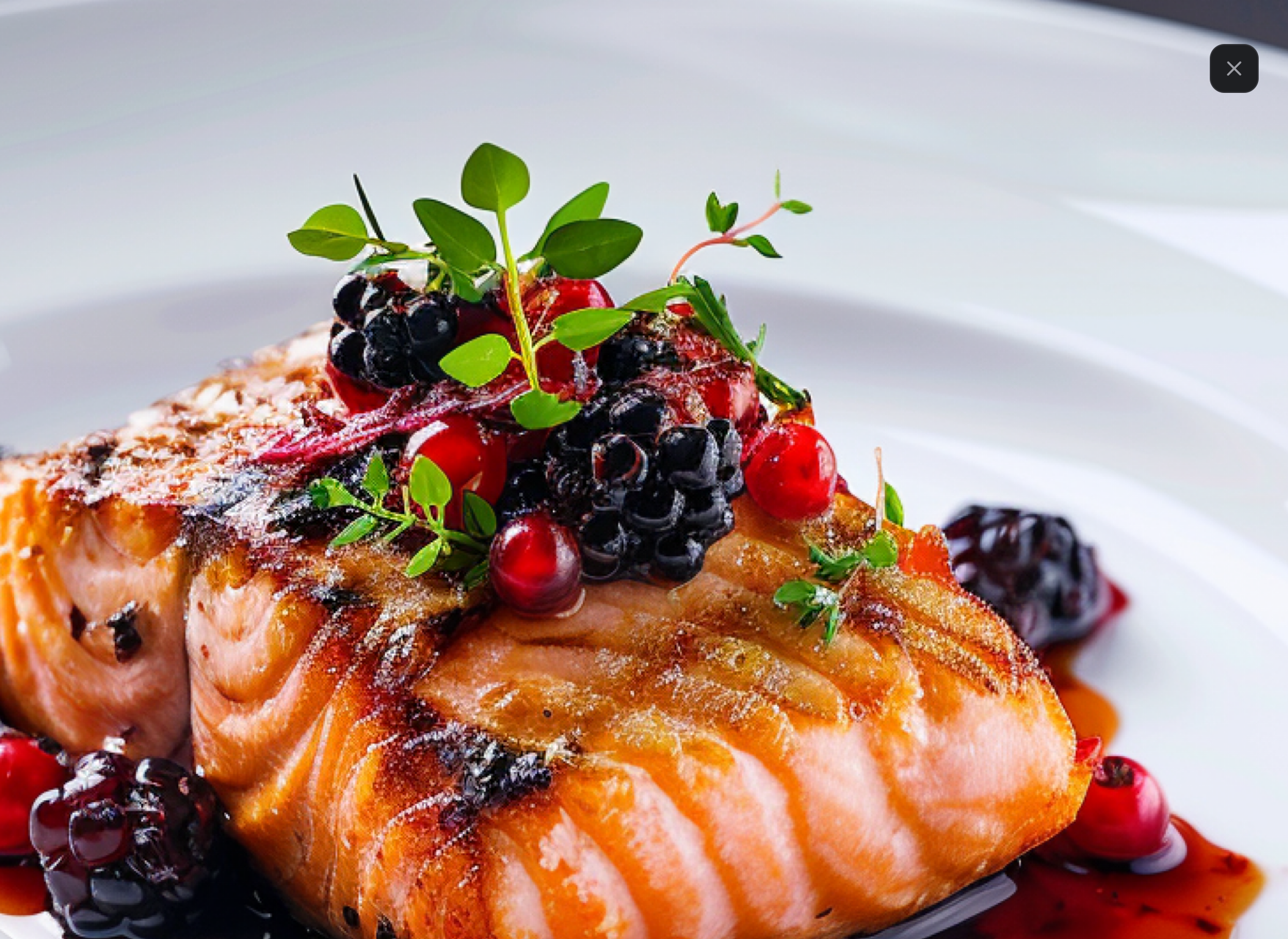Grilled Salmon Berry Vinaigrette